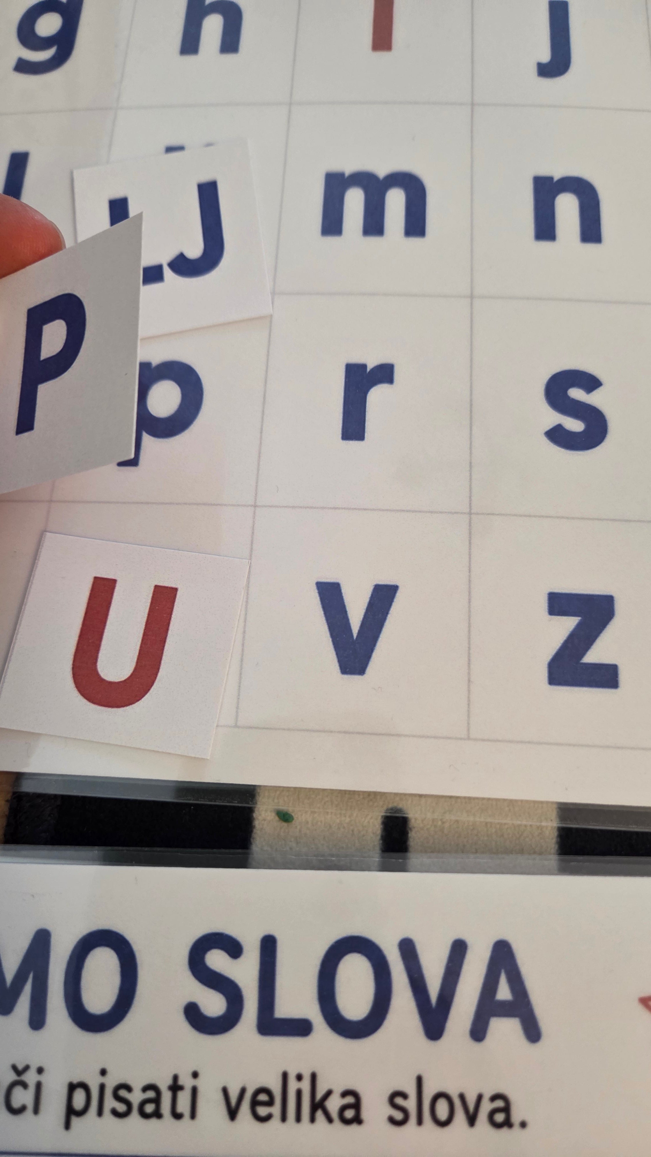 Montessori edukativni set slova i predčitalačkih vještina – Mudra s(l)ova