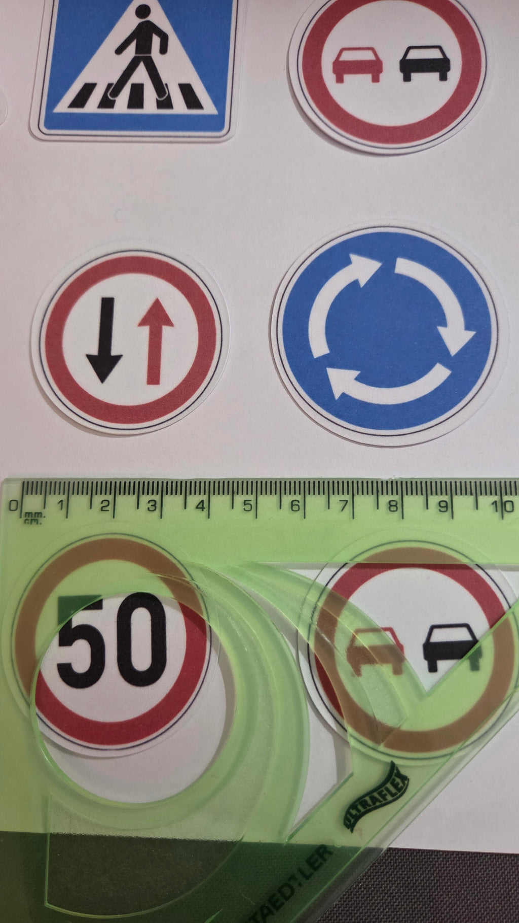 Prometni znakovi za djecu – 36 Montessori kartica | Edukativna prometna igra | JukiStore