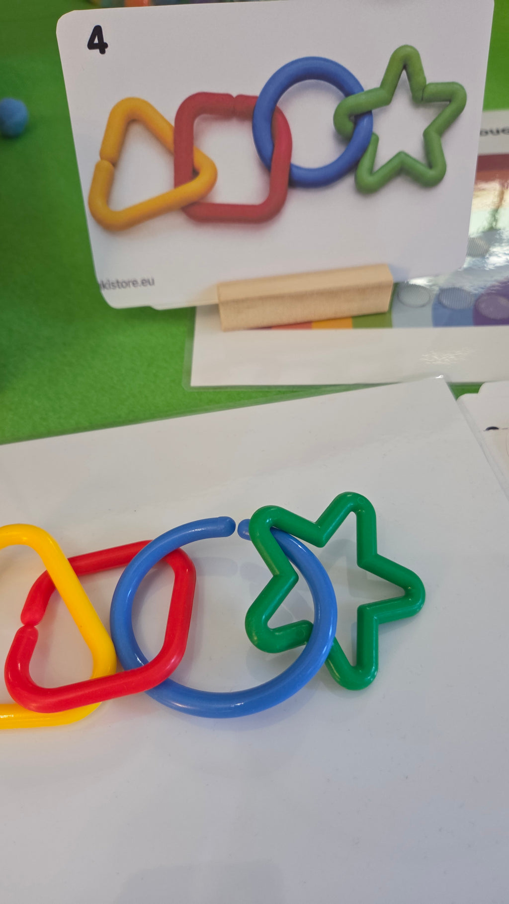 MOTORIČKI BOX – edukativne Montessori aktivnosti za razvoj motorike 3–6 godina