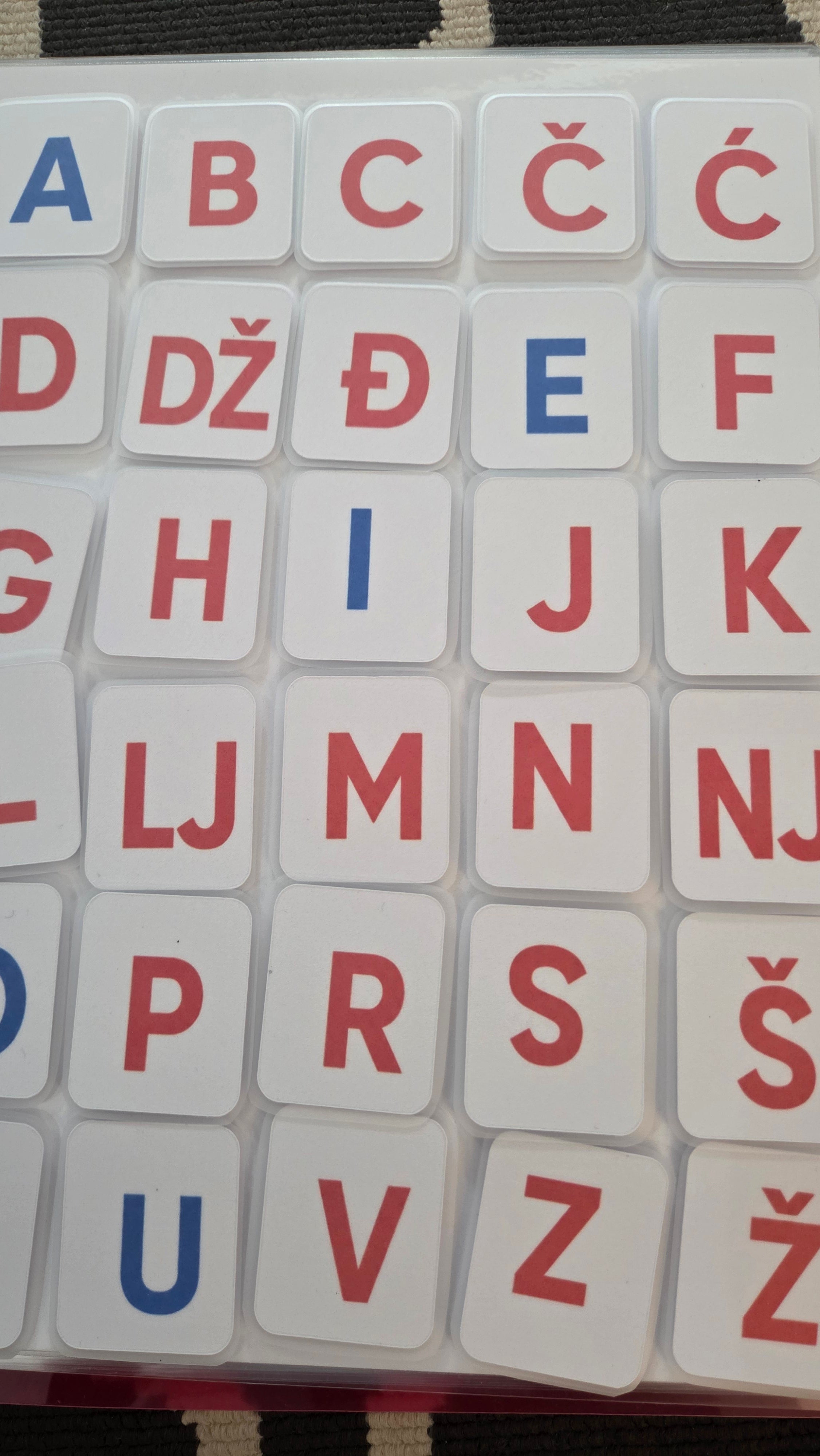 Montessori edukativni set slova i predčitalačkih vještina – Mudra s(l)ova